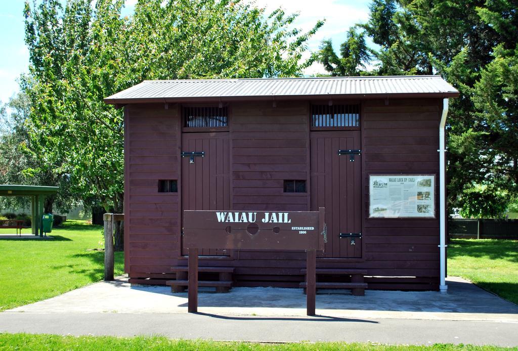 Waiau Motor Camp & Cabins Esterno foto